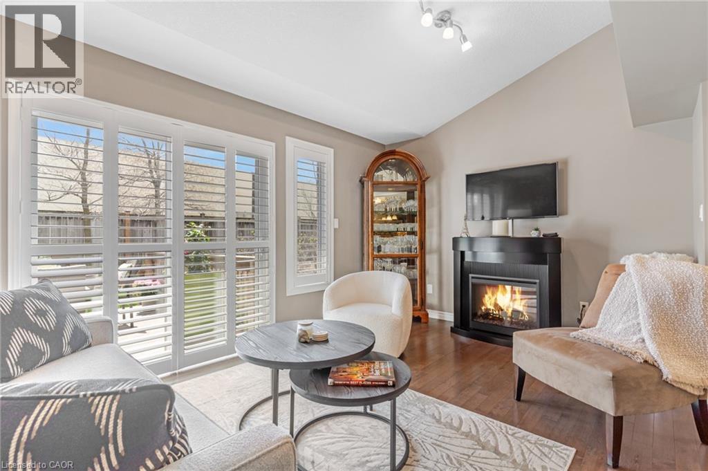 555 CHABLIS Drive Unit# 18 thumbnail 12