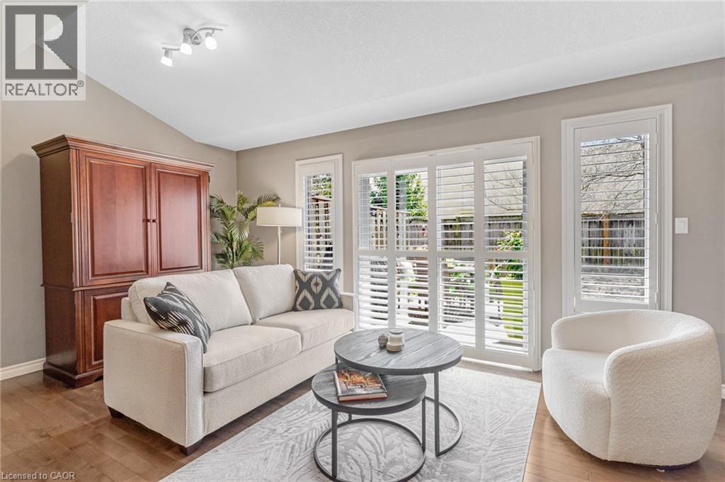 555 CHABLIS Drive Unit# 18 thumbnail 15