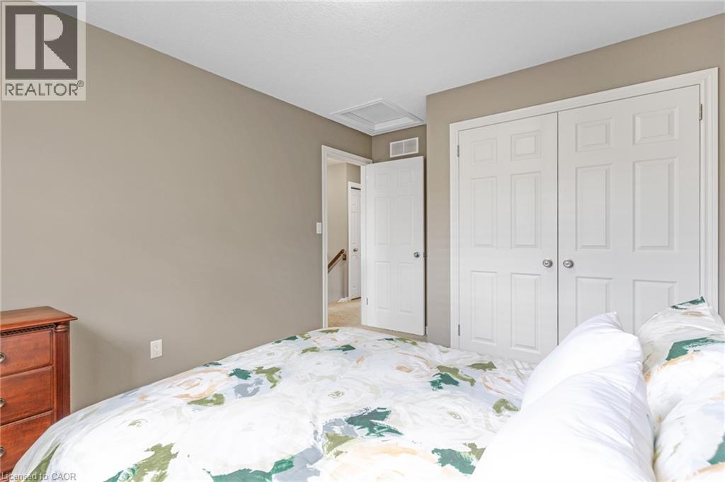 555 CHABLIS Drive Unit# 18 thumbnail 22