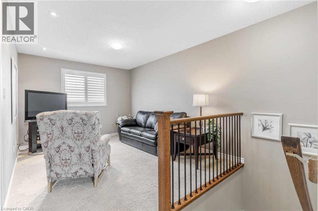 555 CHABLIS Drive Unit# 18 thumbnail 23