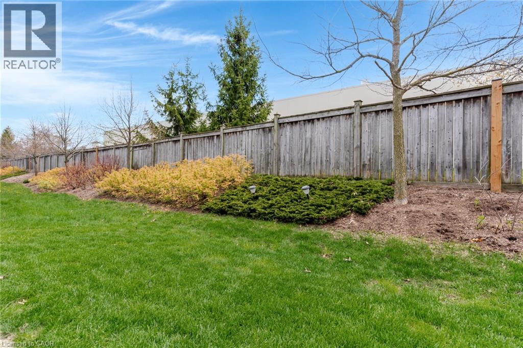 555 CHABLIS Drive Unit# 18 thumbnail 28