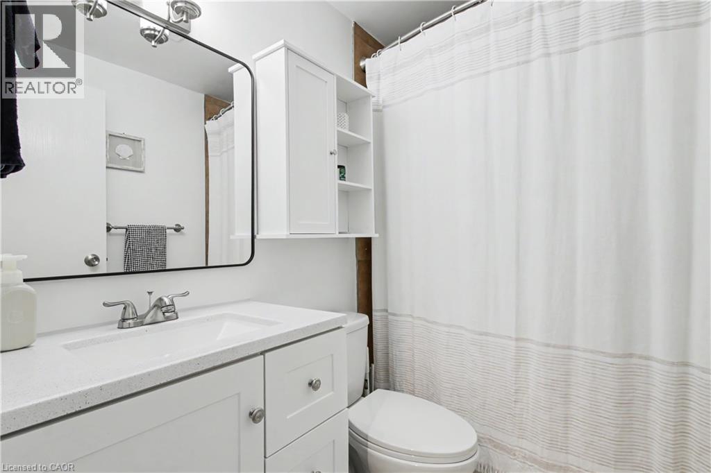 4 AVALON Place Unit# 105 thumbnail 13