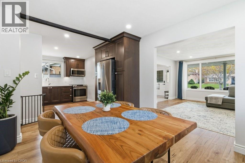 638 GLEN FORREST Boulevard thumbnail 13