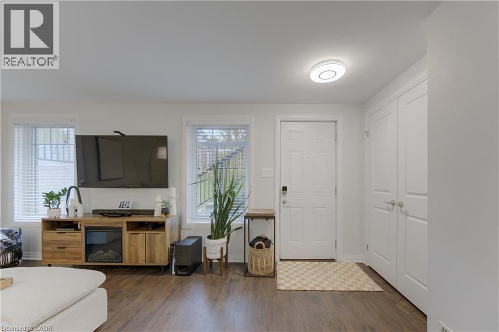 1989 OTTAWA Street S Unit# 20H thumbnail 3