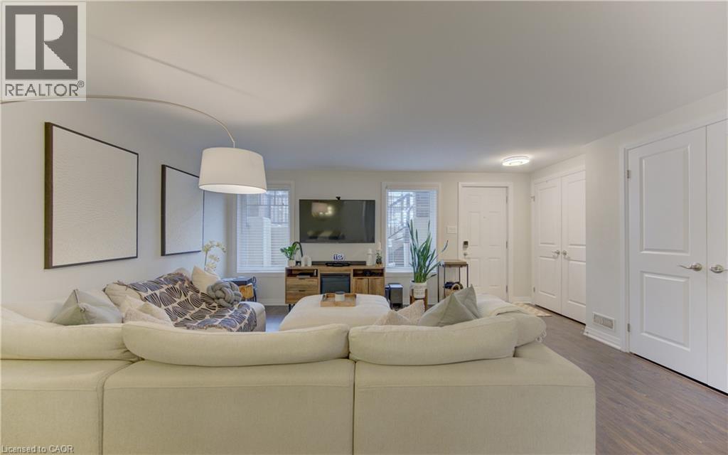 1989 OTTAWA Street S Unit# 20H thumbnail 4