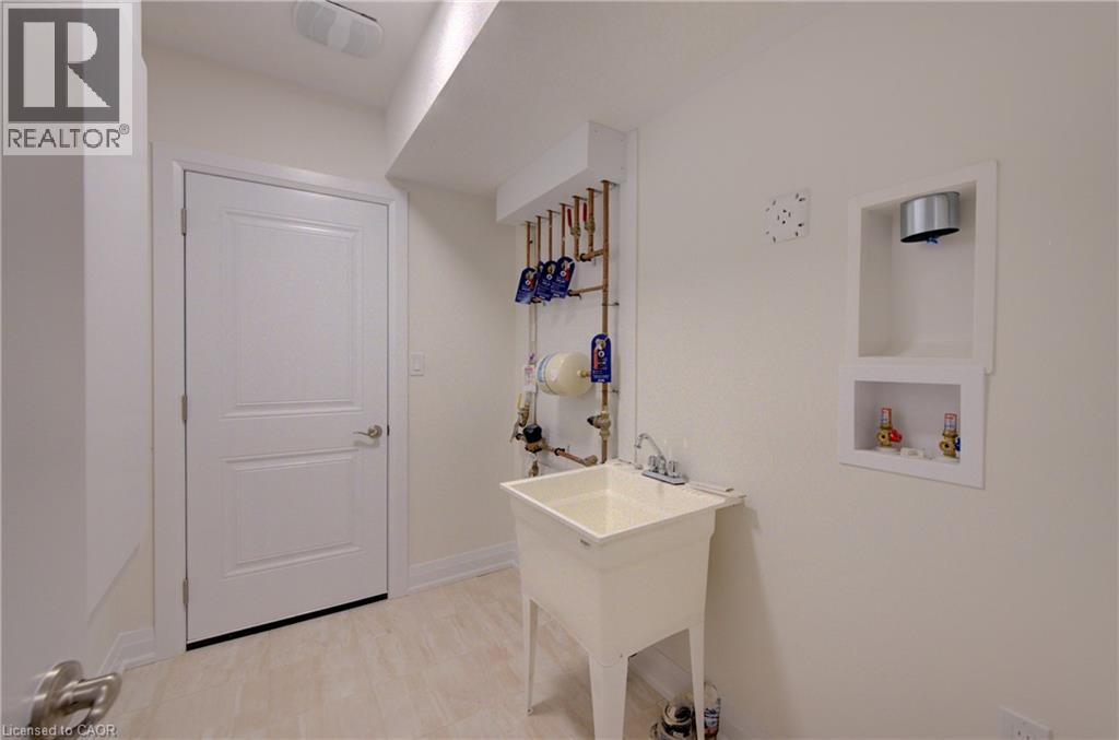 54 JACOB DETWEILLER Drive thumbnail 40