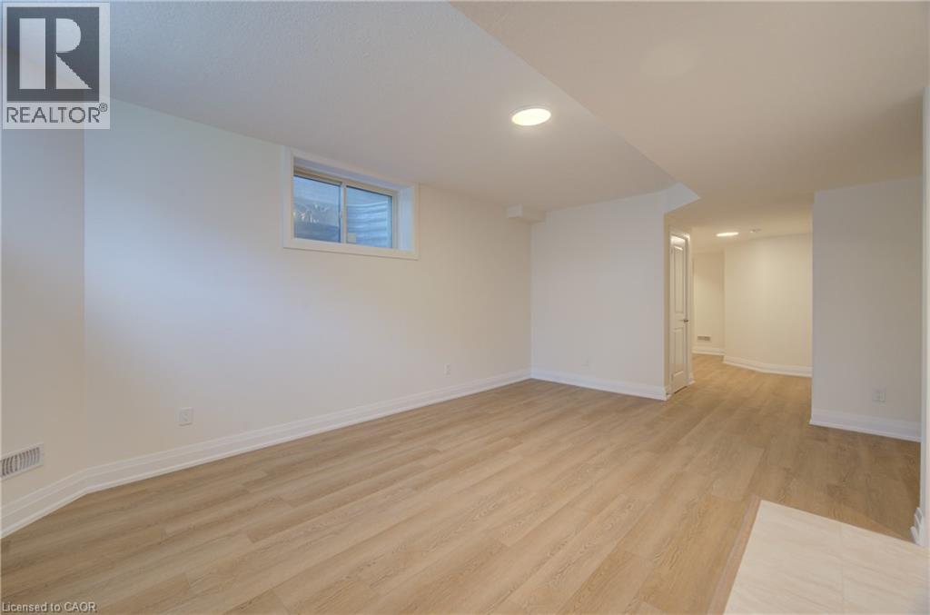 54 JACOB DETWEILLER Drive thumbnail 37