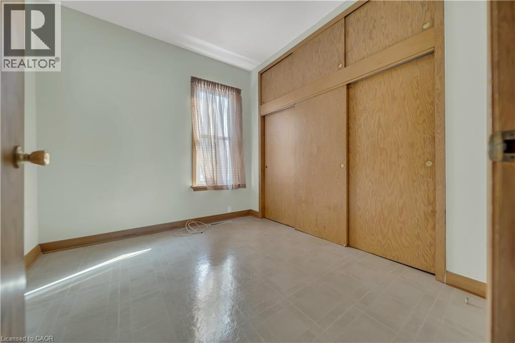 141 SAMUEL Street thumbnail 13