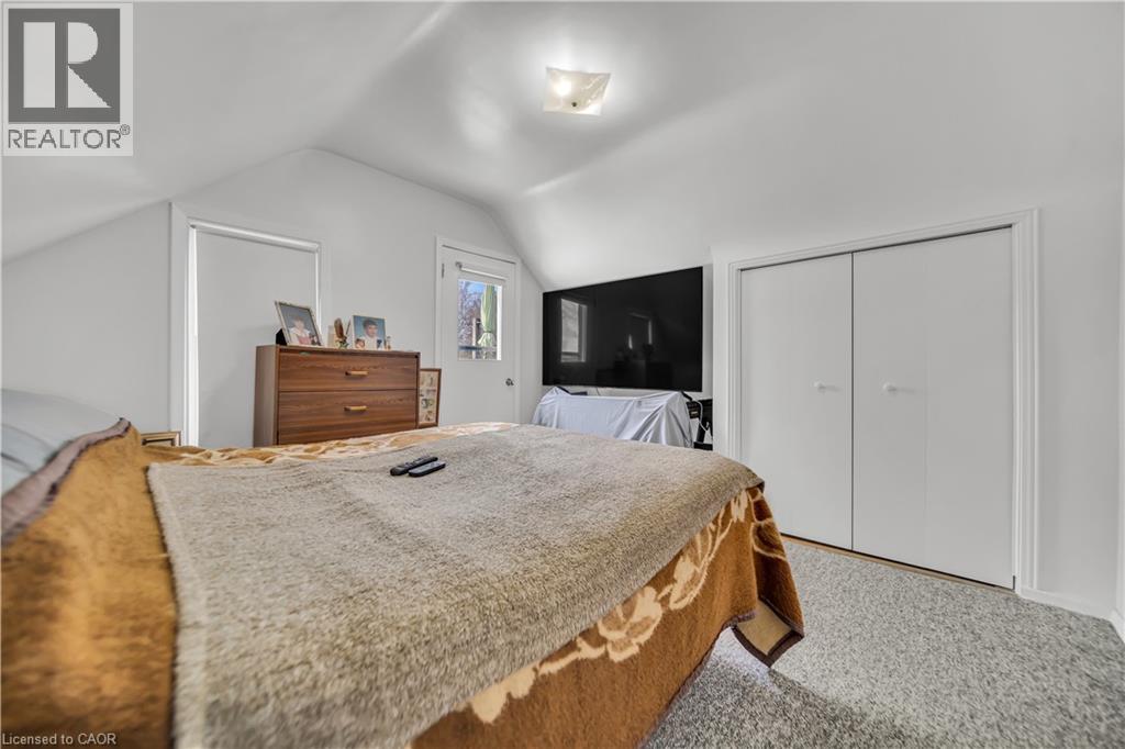 141 SAMUEL Street thumbnail 26