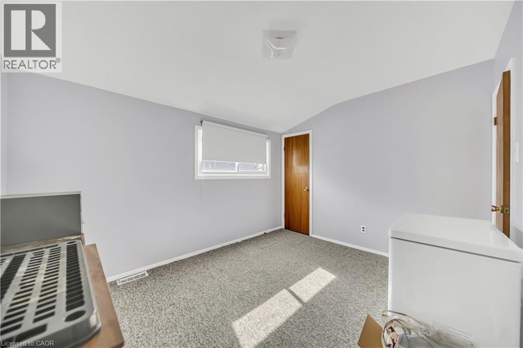 141 SAMUEL Street thumbnail 31