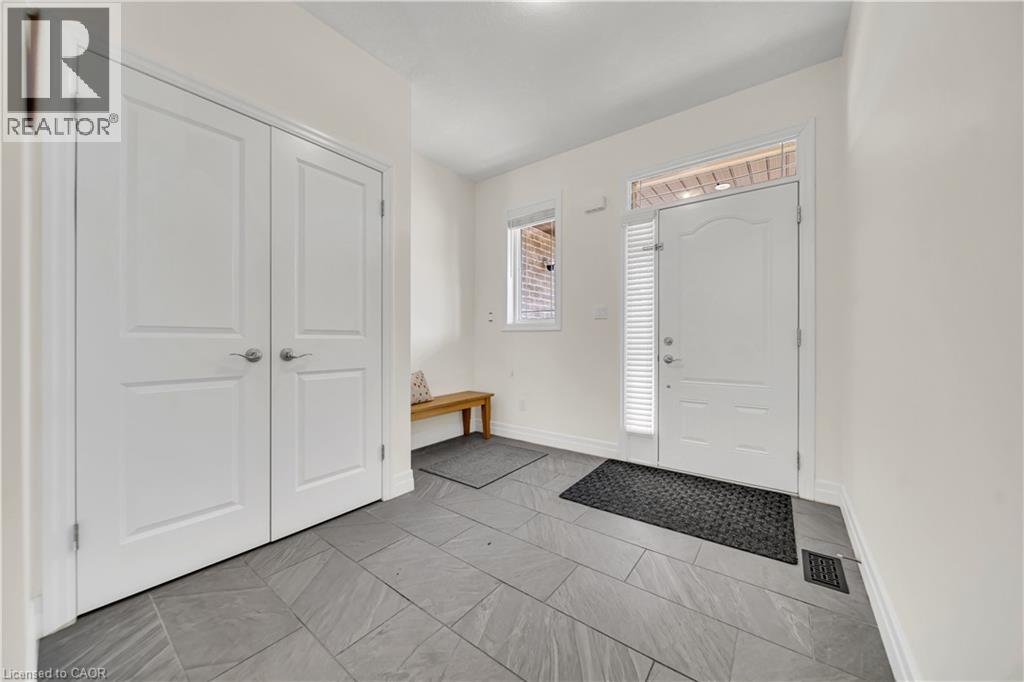 433 TWINLEAF Street thumbnail 12