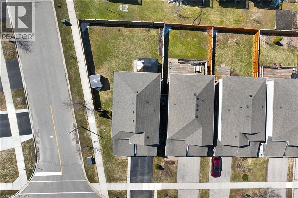 433 TWINLEAF Street thumbnail 5