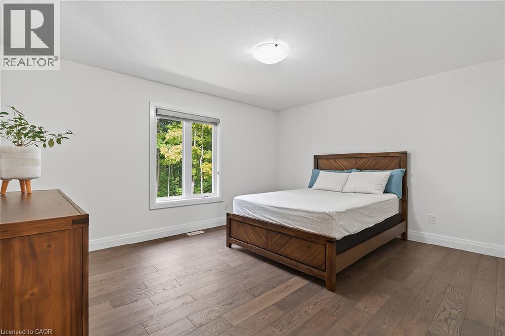 209 JEFFREY Place thumbnail 29