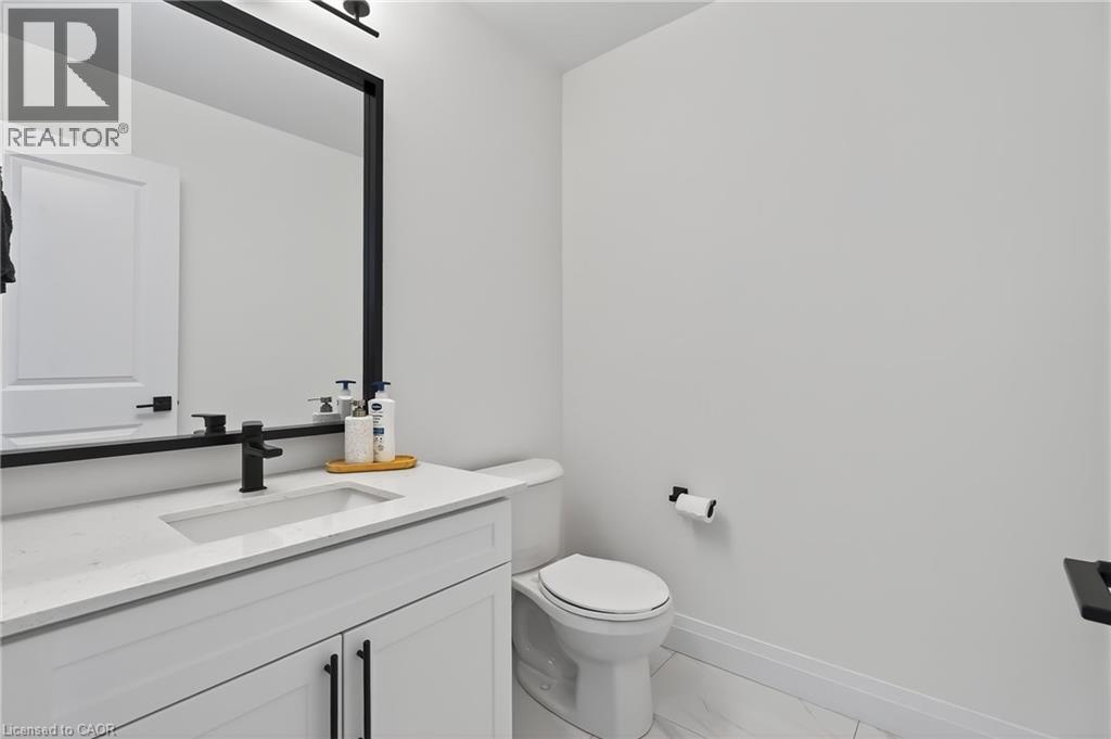 209 JEFFREY Place thumbnail 14