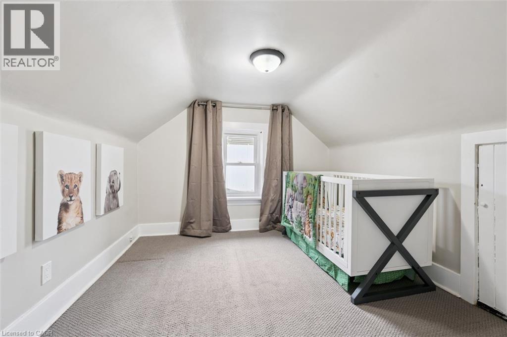 237 S BORDEN Avenue S thumbnail 22