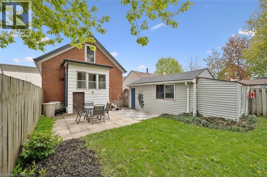 237 S BORDEN Avenue S thumbnail 36
