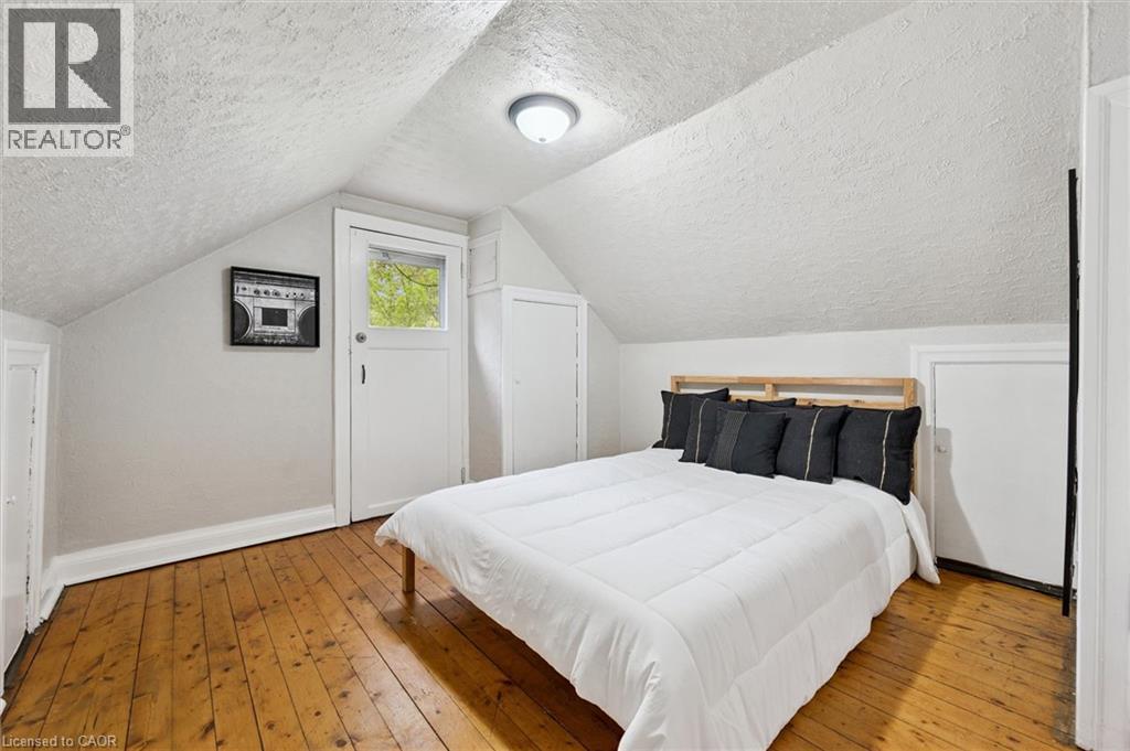 237 S BORDEN Avenue S thumbnail 24
