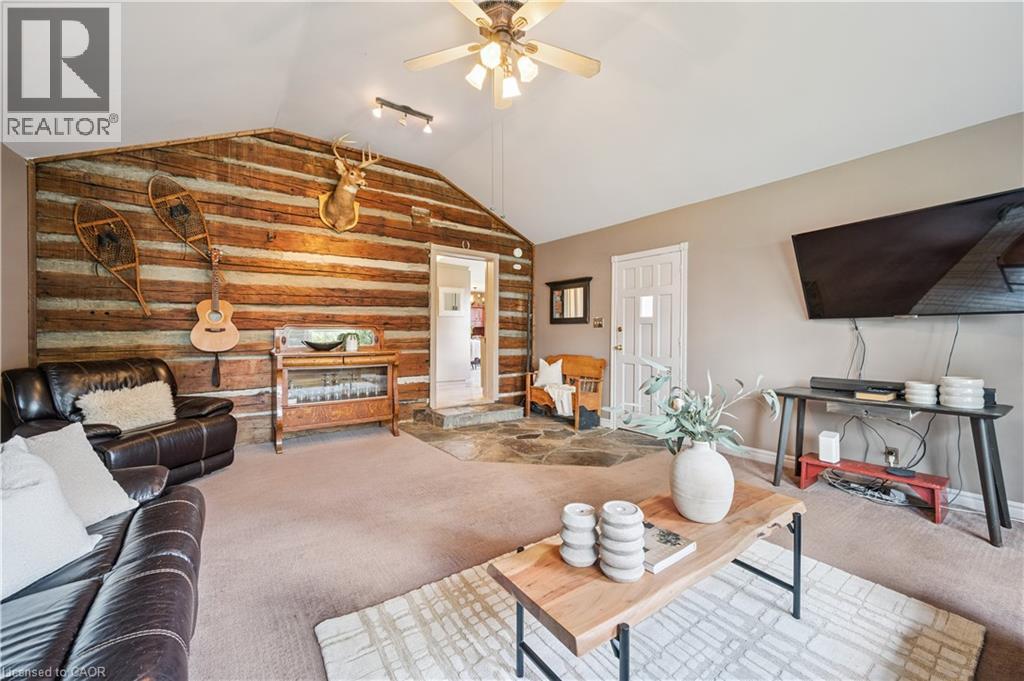 630 ROBERT FERRIE Drive thumbnail 15