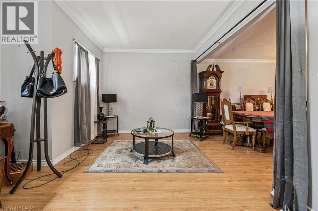 27 ROSEVIEW Avenue thumbnail 11