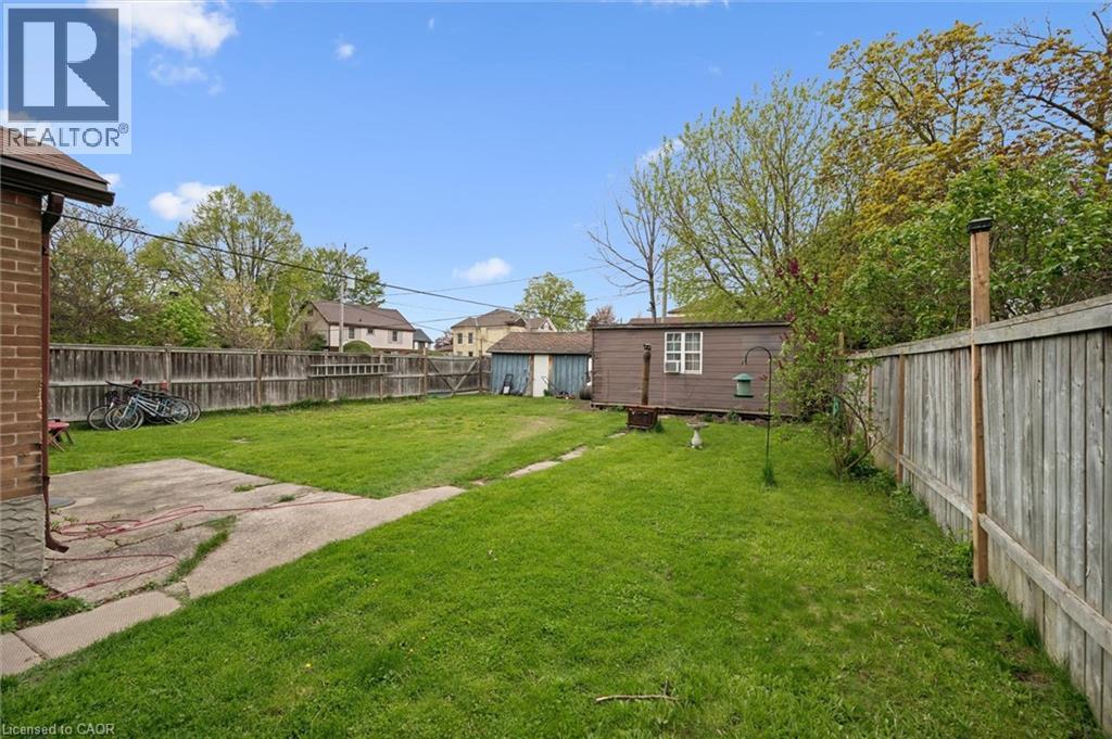27 ROSEVIEW Avenue thumbnail 37