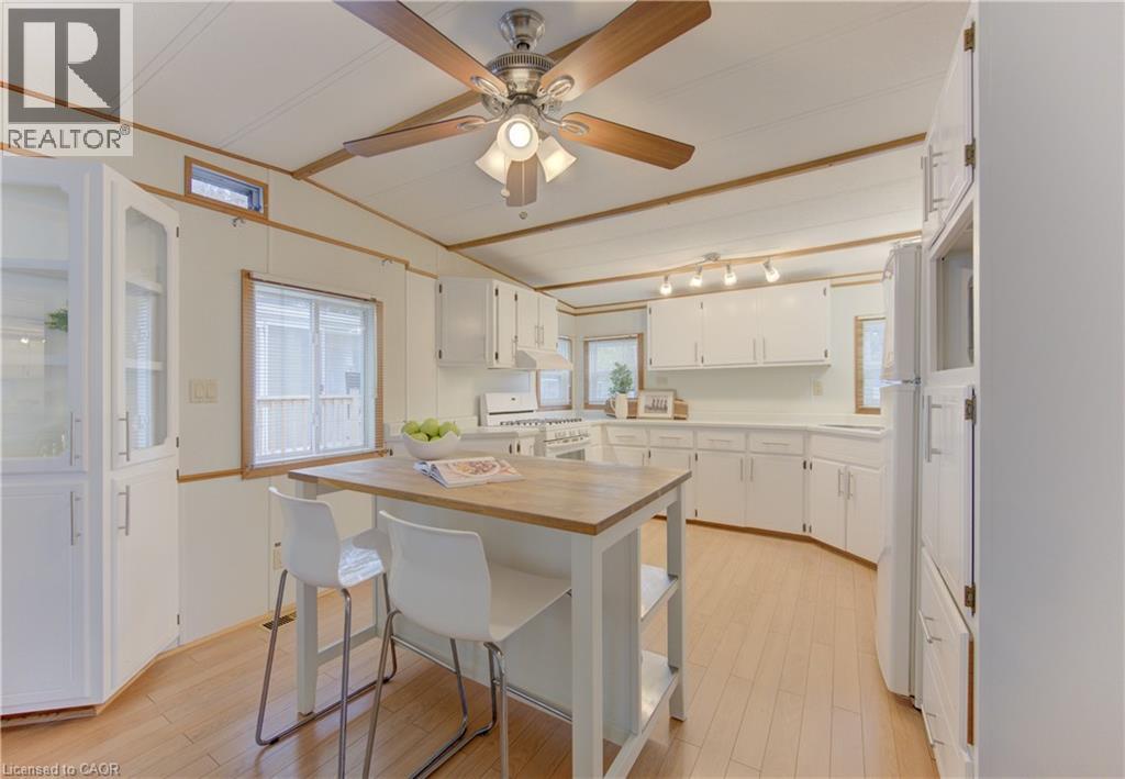 580 BEAVER CREEK Road Unit# 3 thumbnail 13