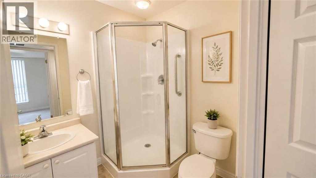 20 ST. GEORGE Street Unit# 404 thumbnail 13