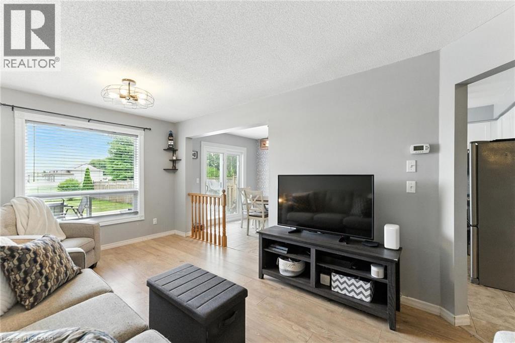 37 HILLTOP Drive thumbnail 12