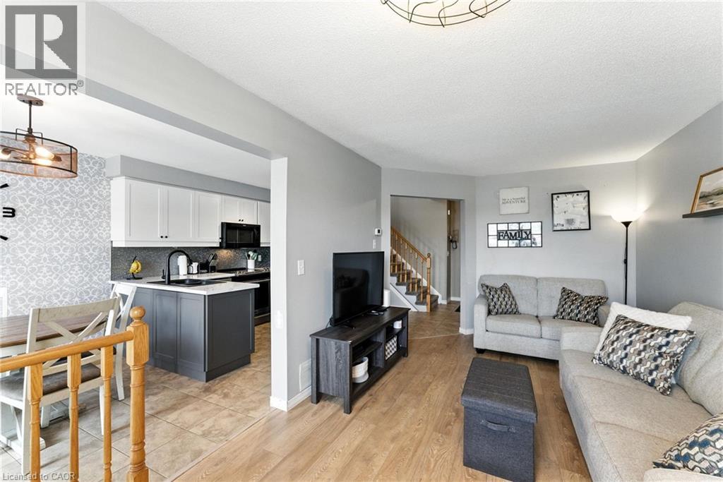 37 HILLTOP Drive thumbnail 13