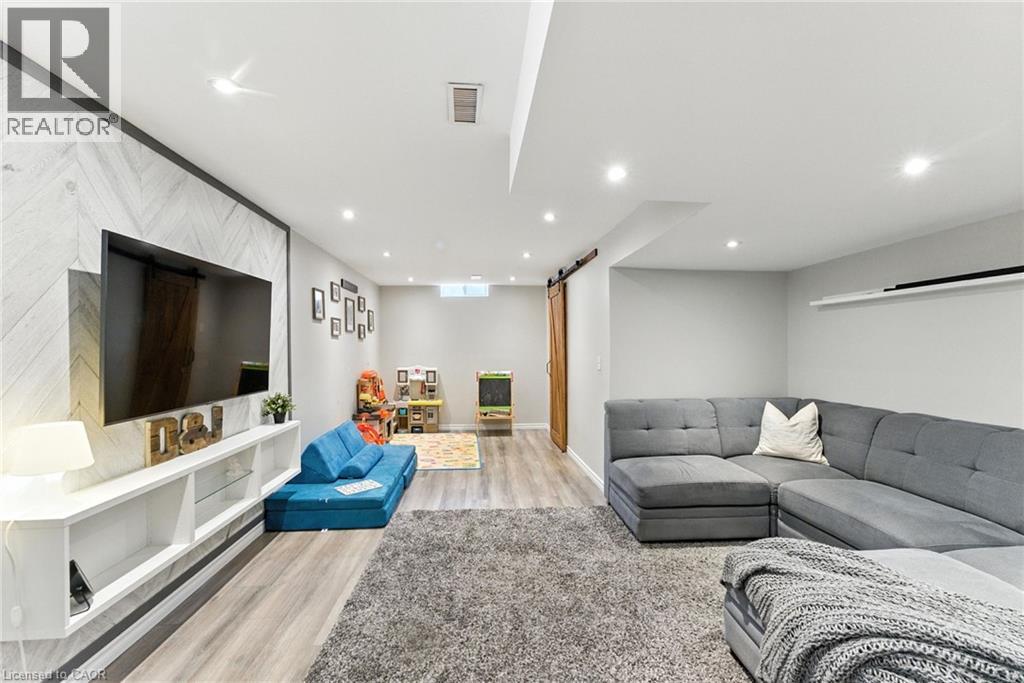37 HILLTOP Drive thumbnail 20