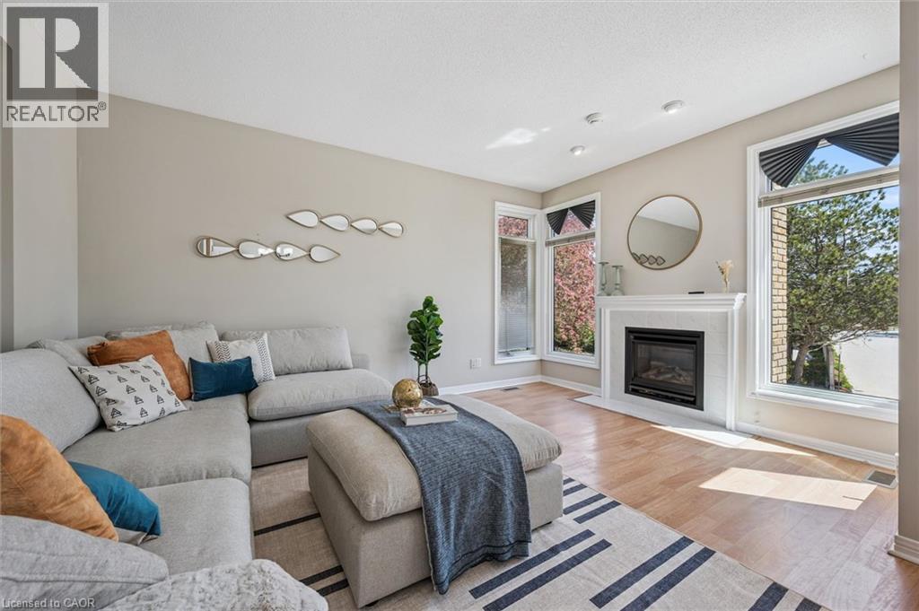 465 COLUMBIA Street W Unit# 4 thumbnail 21