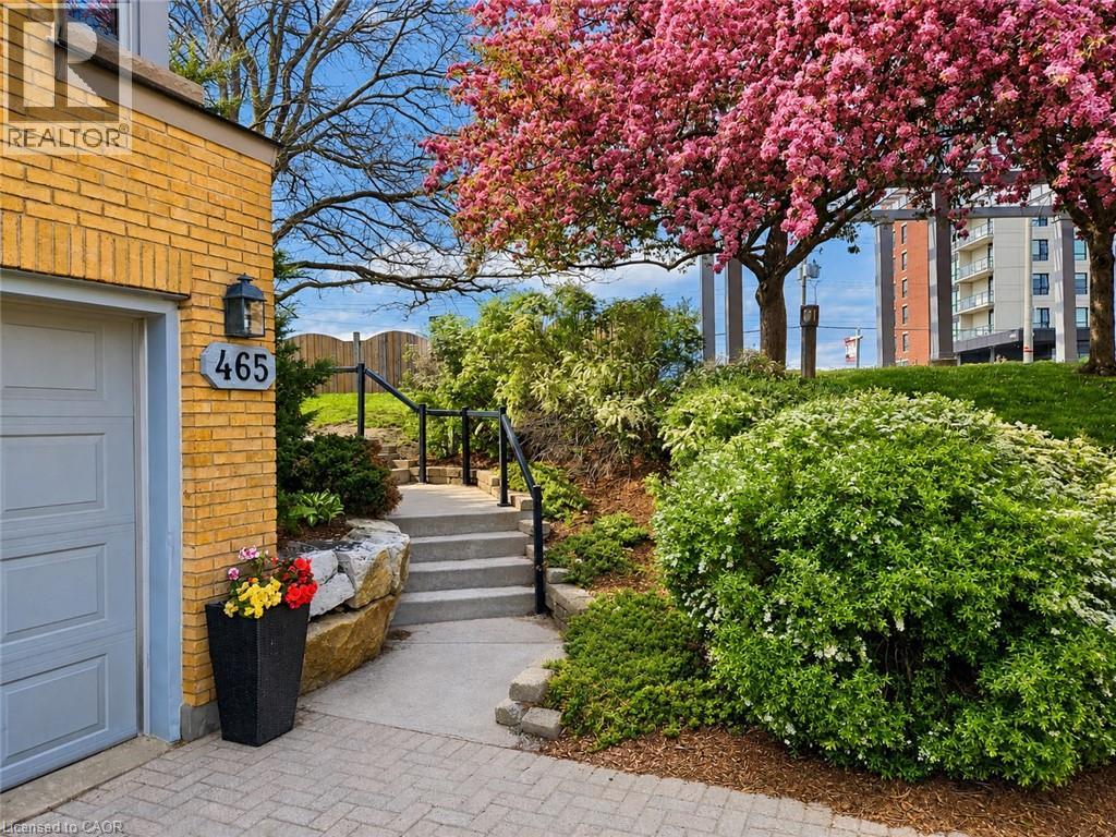 465 COLUMBIA Street W Unit# 4 thumbnail 5