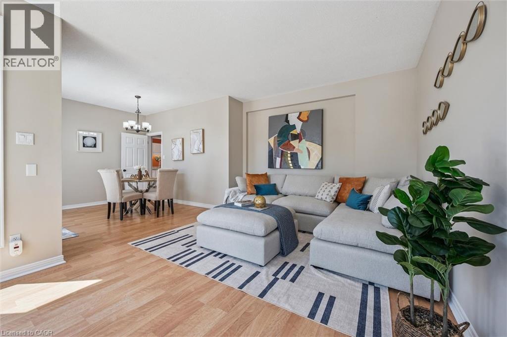 465 COLUMBIA Street W Unit# 4 thumbnail 22