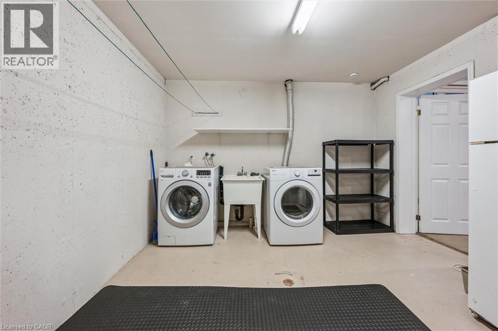 465 COLUMBIA Street W Unit# 4 thumbnail 43