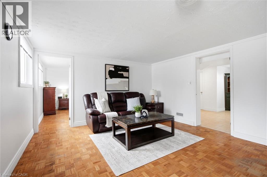 52 BONIFACE Avenue thumbnail 29