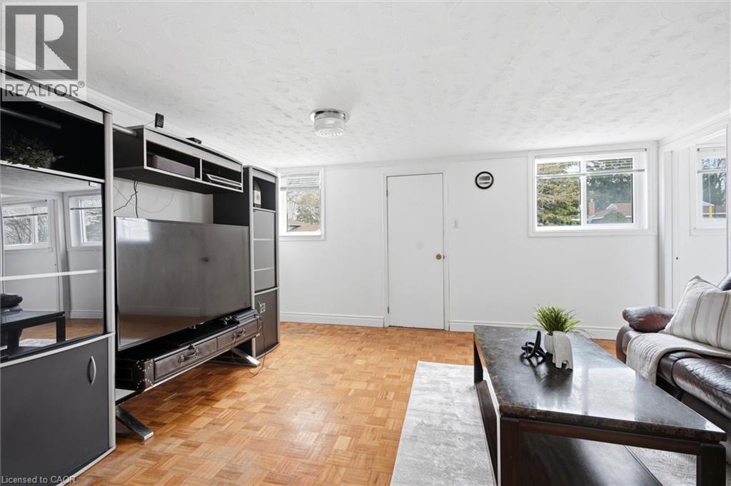 52 BONIFACE Avenue thumbnail 28