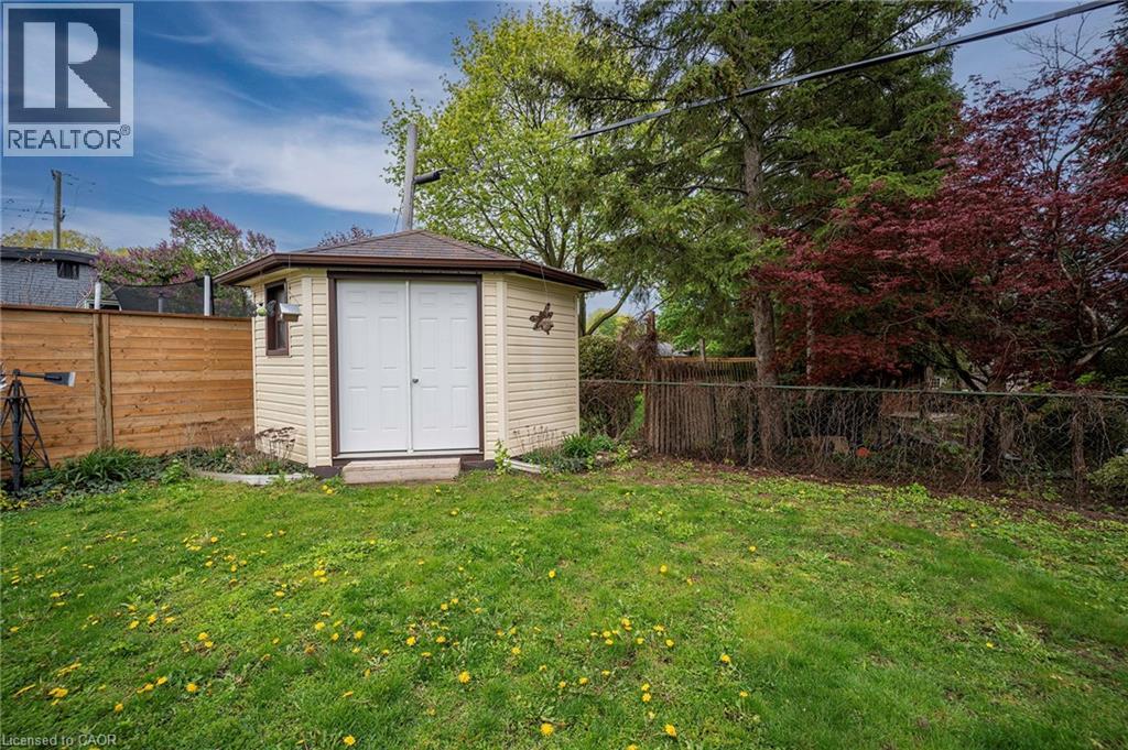 149 TRAFALGAR Avenue thumbnail 32