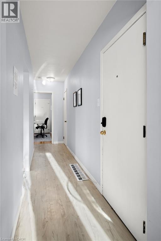 58 BRANDON Avenue thumbnail 21
