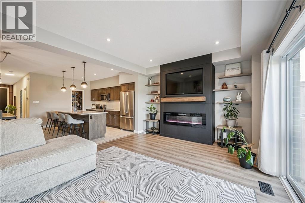 907 ROBERT FERRIE Drive thumbnail 14