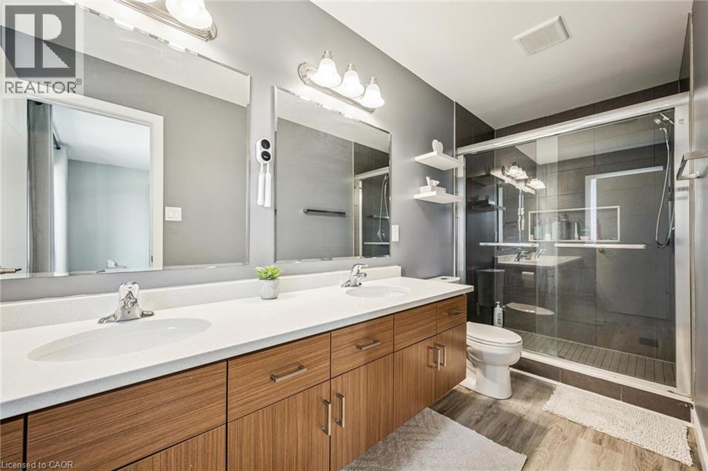 907 ROBERT FERRIE Drive thumbnail 20
