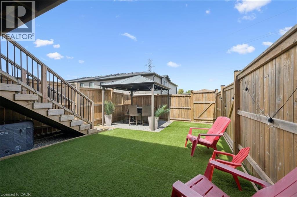 907 ROBERT FERRIE Drive thumbnail 35