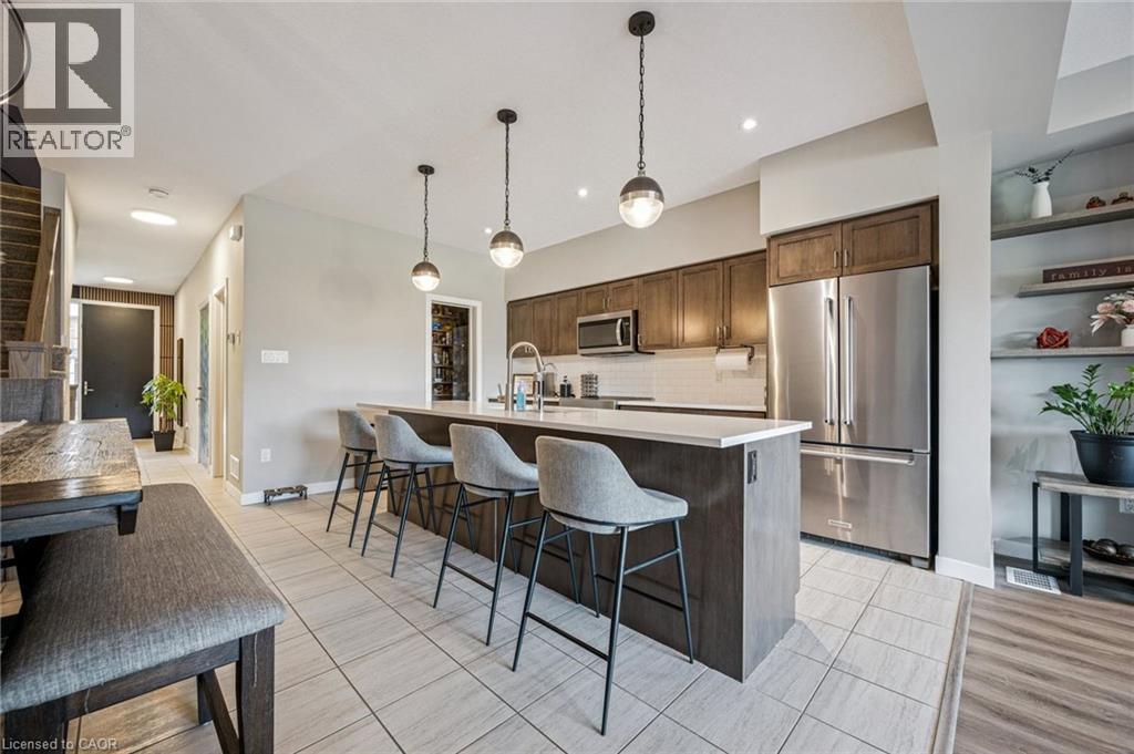 907 ROBERT FERRIE Drive thumbnail 6