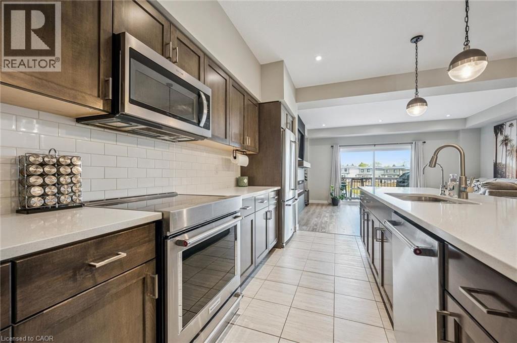 907 ROBERT FERRIE Drive thumbnail 9