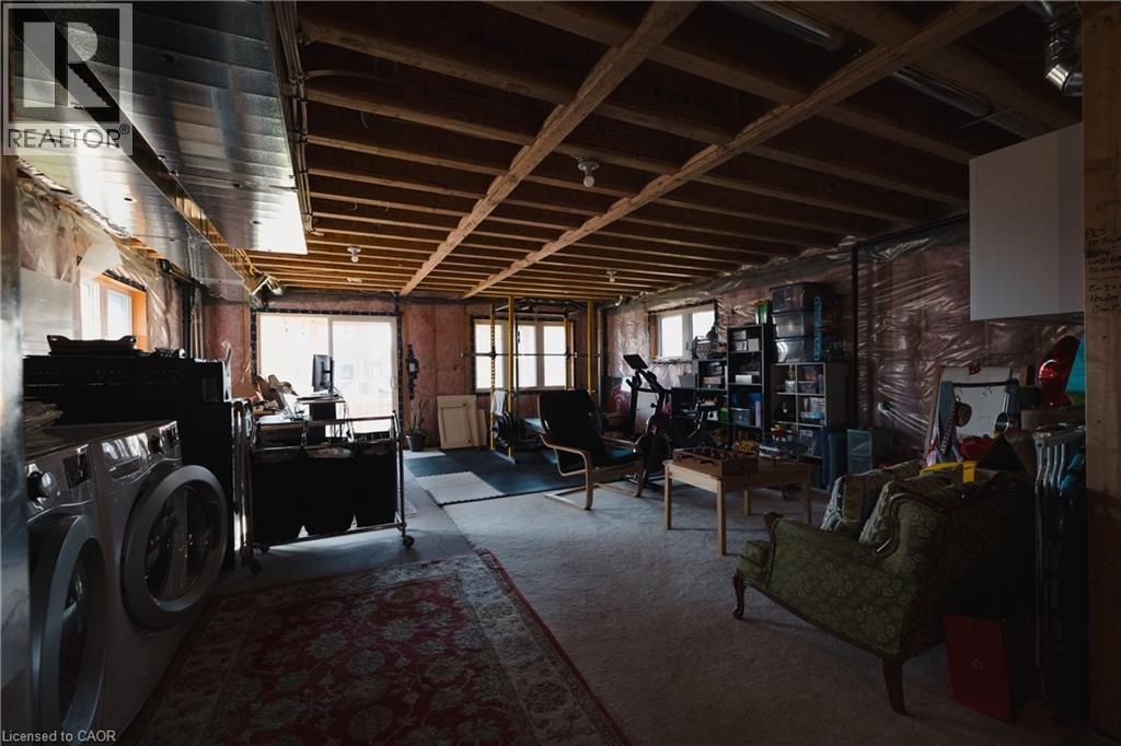 38 SPORTSMAN HILL Street thumbnail 40