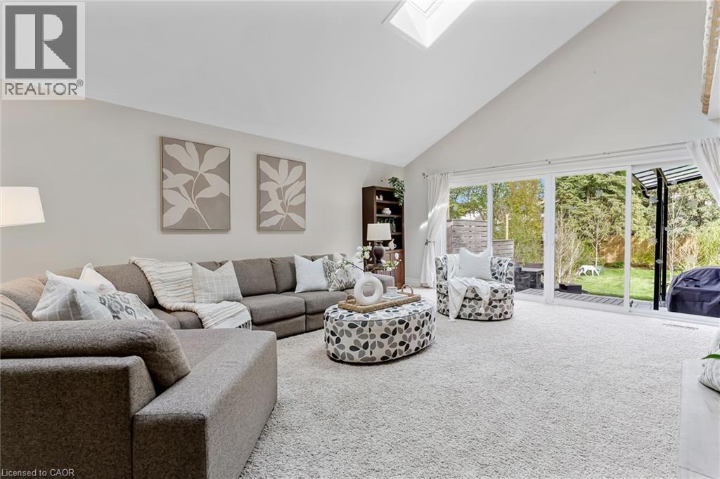 286 NORMANDY Avenue thumbnail 10
