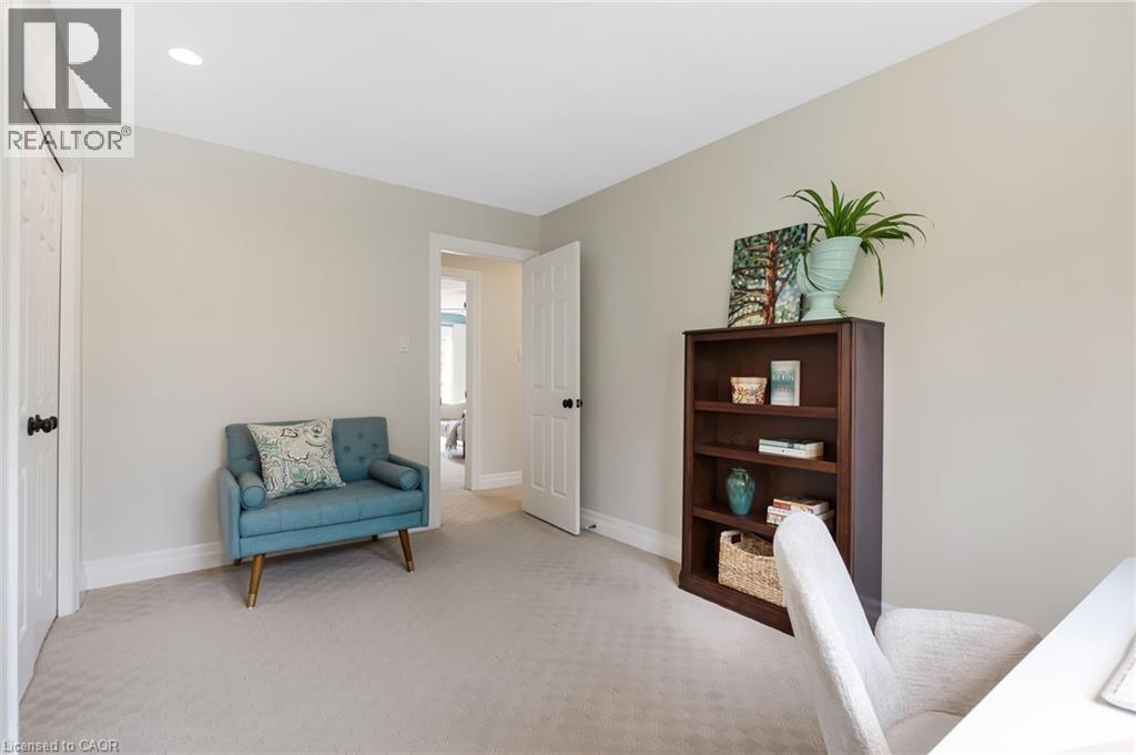 286 NORMANDY Avenue thumbnail 34