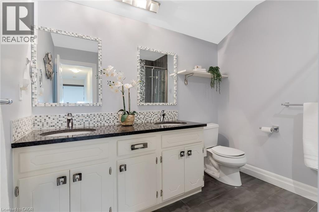 286 NORMANDY Avenue thumbnail 35