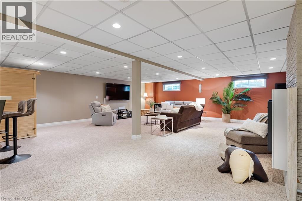 286 NORMANDY Avenue thumbnail 37