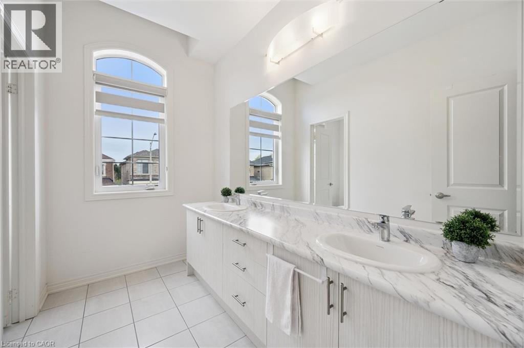 3 GLEDHILL Crescent thumbnail 31