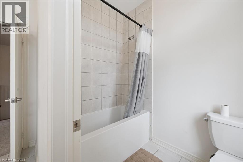 3 GLEDHILL Crescent thumbnail 32