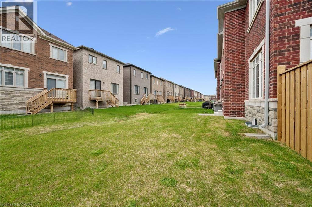 3 GLEDHILL Crescent thumbnail 36